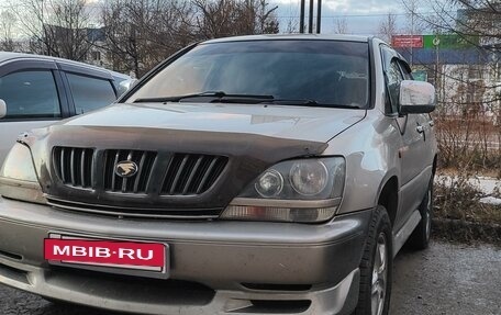 Toyota Harrier, 1998 год, 800 000 рублей, 9 фотография