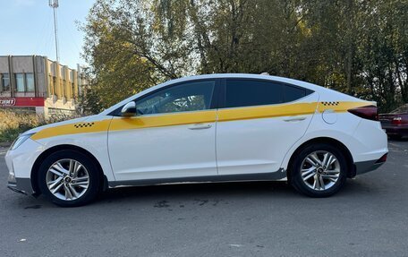 Hyundai Elantra VI рестайлинг, 2019 год, 1 350 000 рублей, 2 фотография