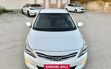 Hyundai Solaris II рестайлинг, 2015 год, 1 285 000 рублей, 5 фотография