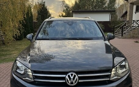 Volkswagen Touareg III, 2012 год, 2 650 000 рублей, 3 фотография