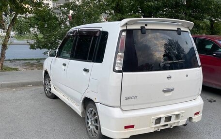 Nissan Cube II, 2001 год, 130 000 рублей, 2 фотография