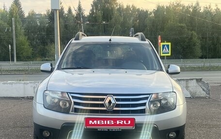 Renault Duster I рестайлинг, 2013 год, 875 000 рублей, 3 фотография