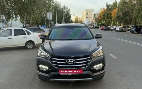 Hyundai Santa Fe III рестайлинг, 2015 год, 2 370 000 рублей, 1 фотография