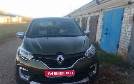 Renault Kaptur I рестайлинг, 2017 год, 1 400 000 рублей, 6 фотография