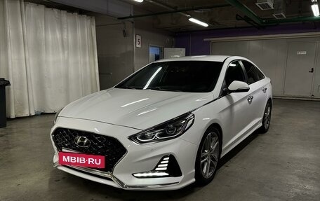 Hyundai Sonata VII, 2018 год, 2 300 000 рублей, 2 фотография