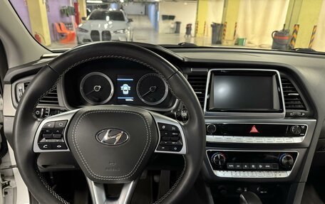 Hyundai Sonata VII, 2018 год, 2 300 000 рублей, 12 фотография