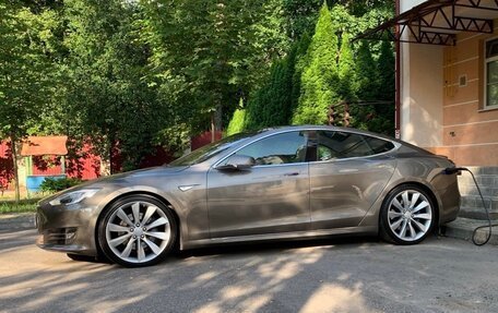 Tesla Model S I, 2016 год, 4 100 000 рублей, 3 фотография