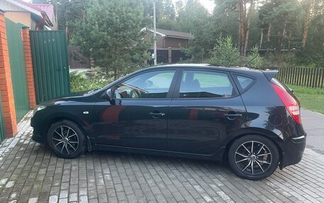 Hyundai i30 I, 2010 год, 930 000 рублей, 4 фотография