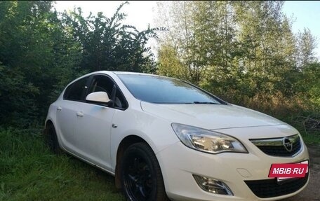 Opel Astra J, 2011 год, 750 000 рублей, 5 фотография