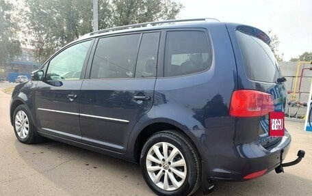 Volkswagen Touran III, 2012 год, 1 100 000 рублей, 10 фотография