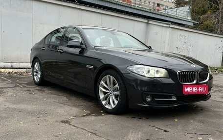 BMW 5 серия, 2016 год, 2 260 000 рублей, 2 фотография