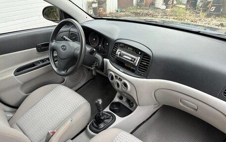 Hyundai Verna II, 2008 год, 550 000 рублей, 4 фотография