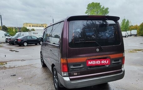 Mazda Bongo Friendee i рестайлинг, 1995 год, 560 000 рублей, 8 фотография