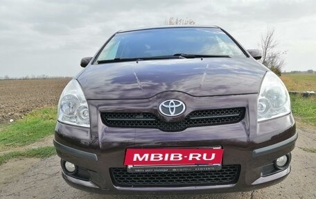 Toyota Corolla Verso I, 2008 год, 980 000 рублей, 1 фотография