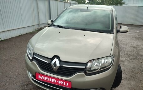 Renault Logan II, 2016 год, 869 000 рублей, 9 фотография