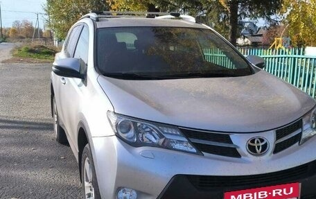 Toyota RAV4, 2013 год, 2 200 000 рублей, 9 фотография