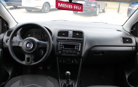 Volkswagen Polo VI (EU Market), 2013 год, 653 441 рублей, 14 фотография