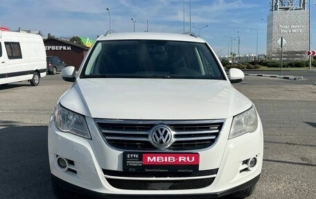 Volkswagen Tiguan I, 2011 год, 1 361 000 рублей, 2 фотография