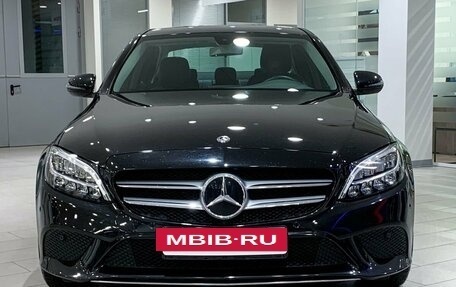 Mercedes-Benz C-Класс, 2019 год, 3 499 000 рублей, 2 фотография