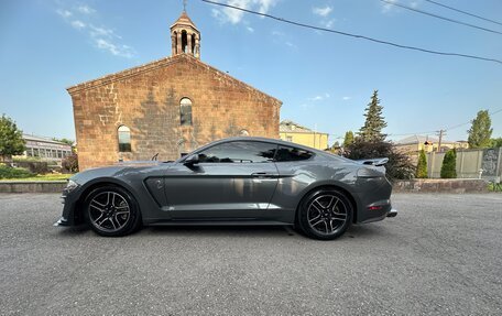 Ford Mustang VI рестайлинг, 2021 год, 3 390 000 рублей, 12 фотография