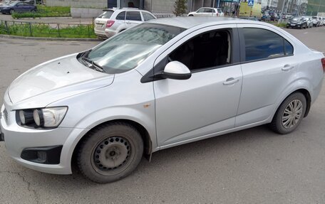 Chevrolet Aveo III, 2014 год, 700 000 рублей, 2 фотография