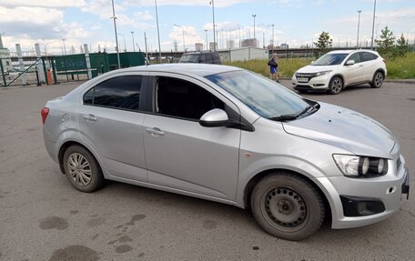 Chevrolet Aveo III, 2014 год, 700 000 рублей, 3 фотография