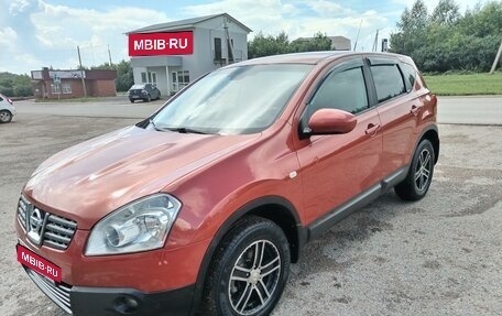 Nissan Qashqai, 2009 год, 870 000 рублей, 1 фотография