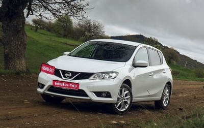 Nissan Tiida, 2015 год, 900 001 рублей, 1 фотография