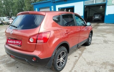 Nissan Qashqai, 2009 год, 870 000 рублей, 2 фотография