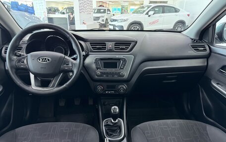 KIA Rio III рестайлинг, 2012 год, 880 000 рублей, 11 фотография