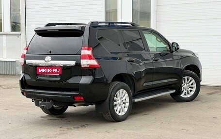 Toyota Land Cruiser Prado 150 рестайлинг 2, 2016 год, 4 500 000 рублей, 5 фотография