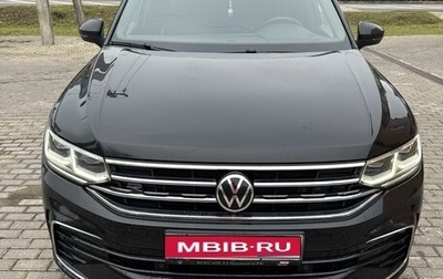 Volkswagen Tiguan II, 2021 год, 4 600 000 рублей, 1 фотография