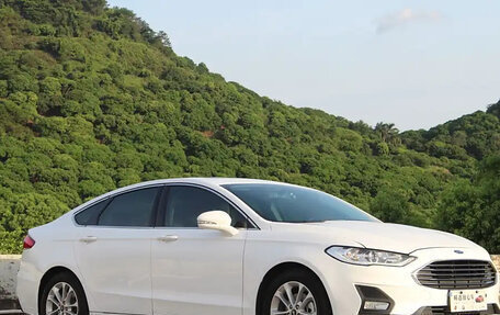 Ford Mondeo V, 2020 год, 1 700 000 рублей, 3 фотография