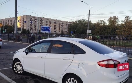 Ford Fiesta, 2016 год, 970 000 рублей, 4 фотография