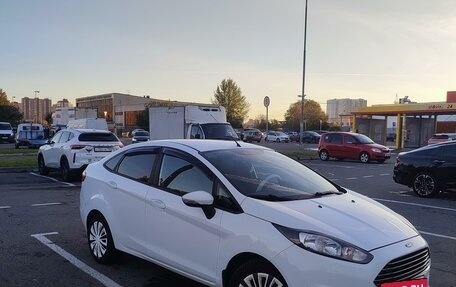 Ford Fiesta, 2016 год, 970 000 рублей, 2 фотография