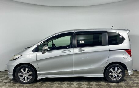 Honda Freed I, 2011 год, 1 330 000 рублей, 2 фотография