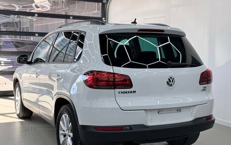 Volkswagen Tiguan I, 2015 год, 1 800 000 рублей, 5 фотография