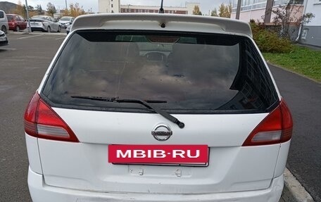 Nissan Wingroad III, 2002 год, 390 000 рублей, 3 фотография