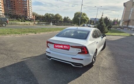 Volvo S60 III, 2020 год, 3 500 000 рублей, 2 фотография