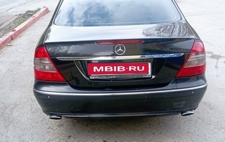 Mercedes-Benz E-Класс, 2003 год, 700 000 рублей, 7 фотография