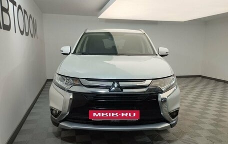 Mitsubishi Outlander III рестайлинг 3, 2015 год, 1 797 000 рублей, 2 фотография