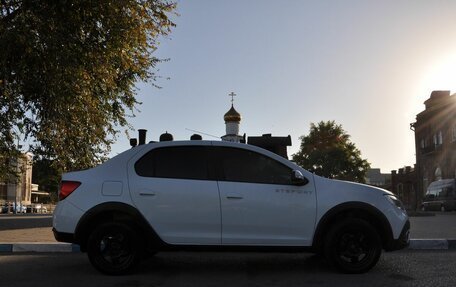 Renault Logan II, 2020 год, 1 499 000 рублей, 4 фотография