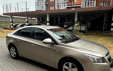 Chevrolet Cruze II, 2011 год, 750 000 рублей, 3 фотография