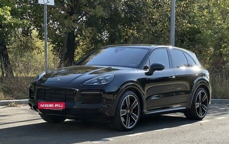 Porsche Cayenne III, 2021 год, 15 900 000 рублей, 3 фотография