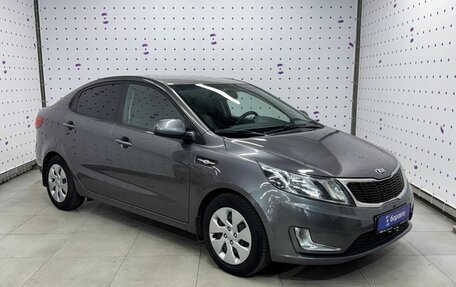 KIA Rio III рестайлинг, 2014 год, 890 000 рублей, 3 фотография