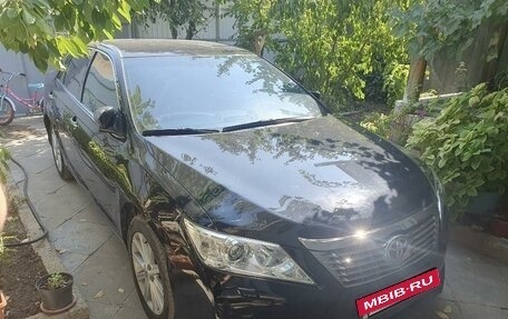 Toyota Camry, 2013 год, 2 050 000 рублей, 3 фотография