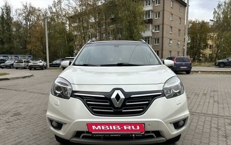 Renault Koleos I рестайлинг 2, 2014 год, 1 350 000 рублей, 2 фотография