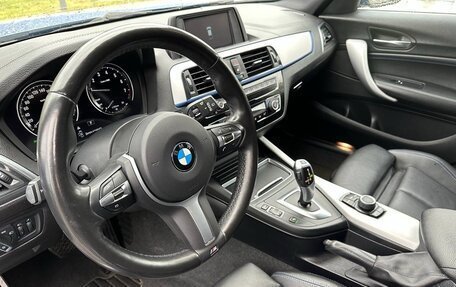 BMW 1 серия, 2018 год, 2 300 000 рублей, 5 фотография