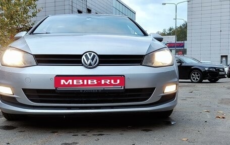 Volkswagen Golf VII, 2013 год, 1 299 999 рублей, 2 фотография