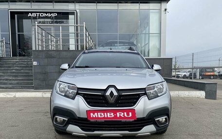 Renault Sandero II рестайлинг, 2019 год, 1 350 000 рублей, 2 фотография